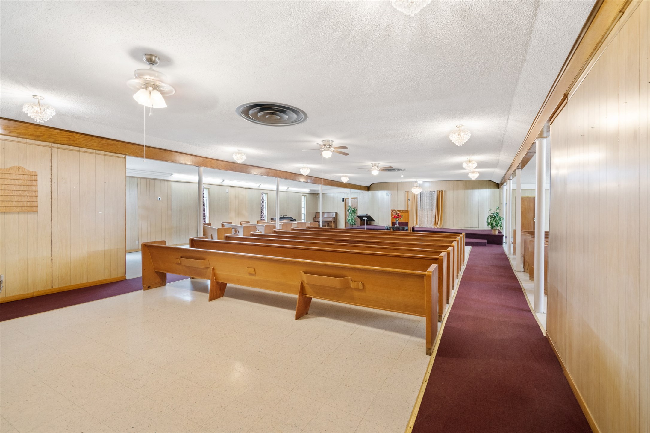 451 Victoria Drive , Houston, TX, 77022 | 54326517 | Realty Texas LLC