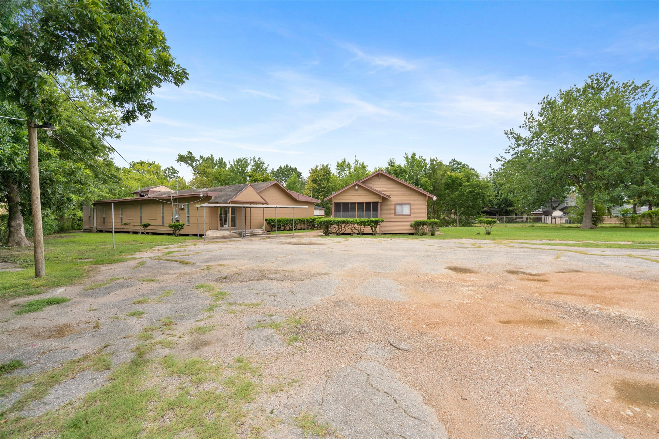 451 Victoria Drive , Houston, TX, 77022 | 54326517 | Realty Texas LLC