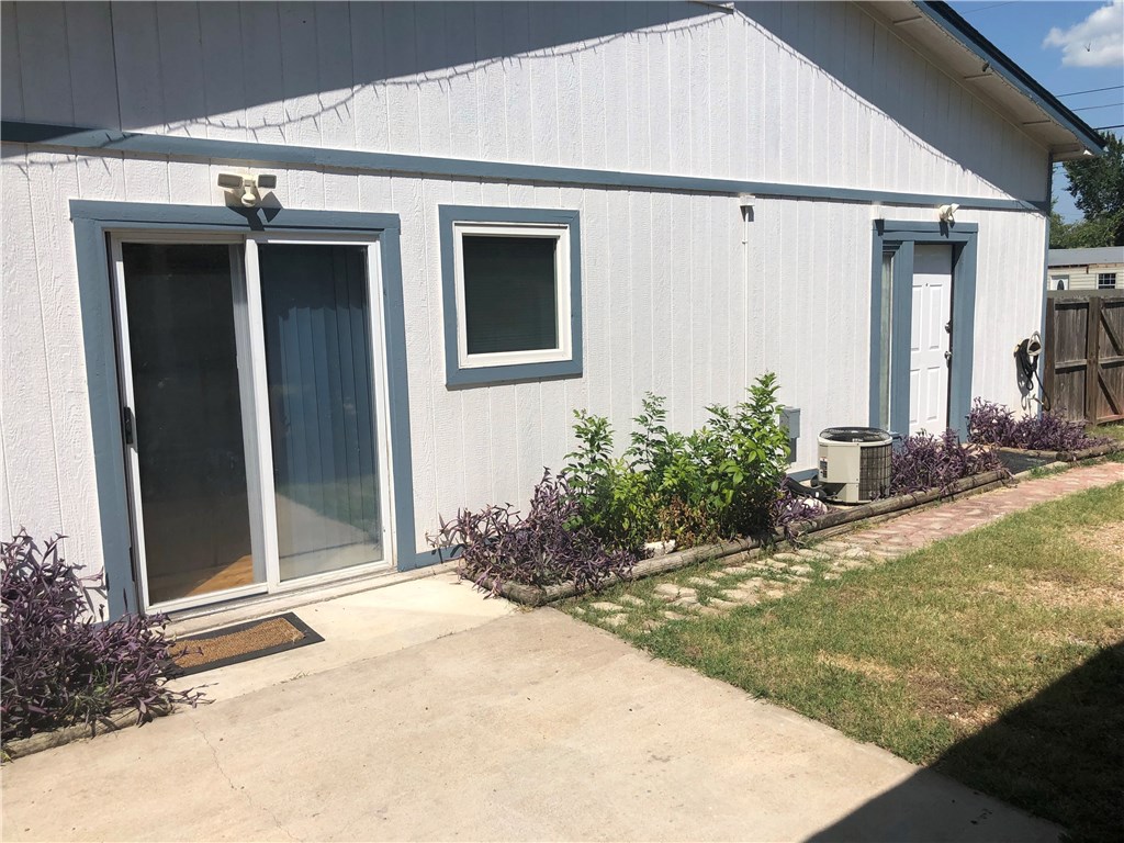 Sold: 2800 SE Palomino Trail B Blog Image Banner