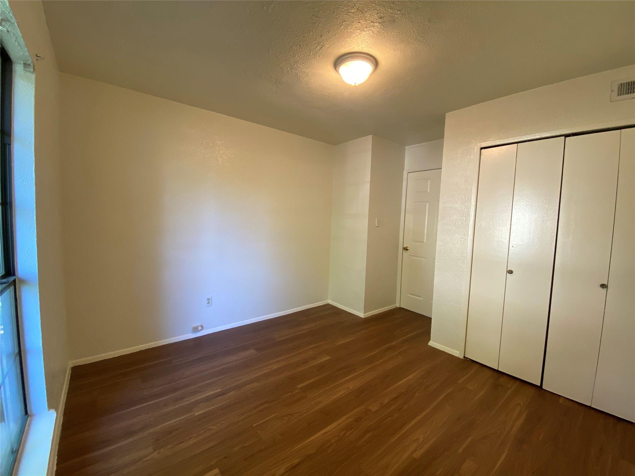 5623 Woodbend Drive , Houston, TX, 77049 | 38047360 | Realty Texas LLC