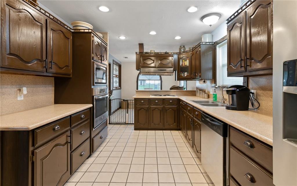 101 Lone Oak Street , Portland, TX, 78374 | 363519 | Realty Texas LLC