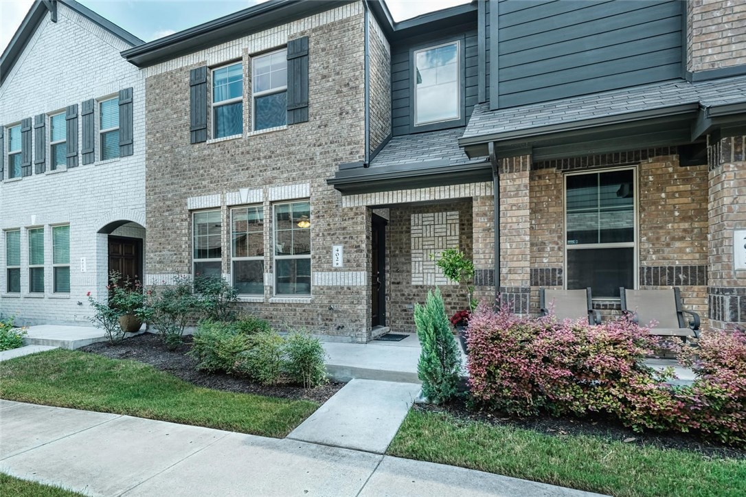 Sold: 7220 Wyoming Springs Drive 402 Blog Image Banner