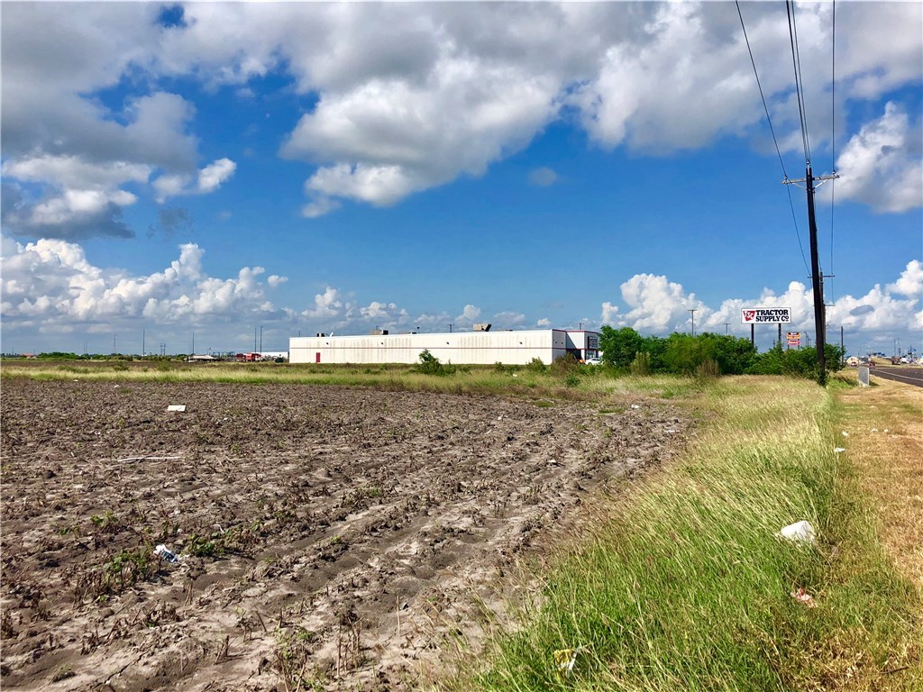 2805 IH 69 , Robstown, TX, 78380 | 363971 | Realty Texas LLC