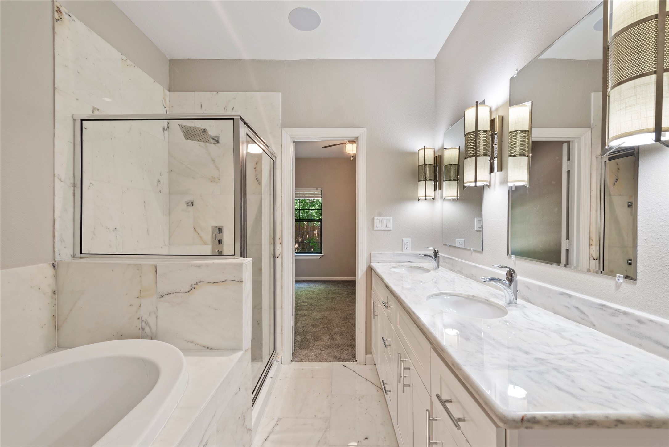 8029 Brandon Street , Houston, TX, 77051 | 76161520 | Realty Texas LLC