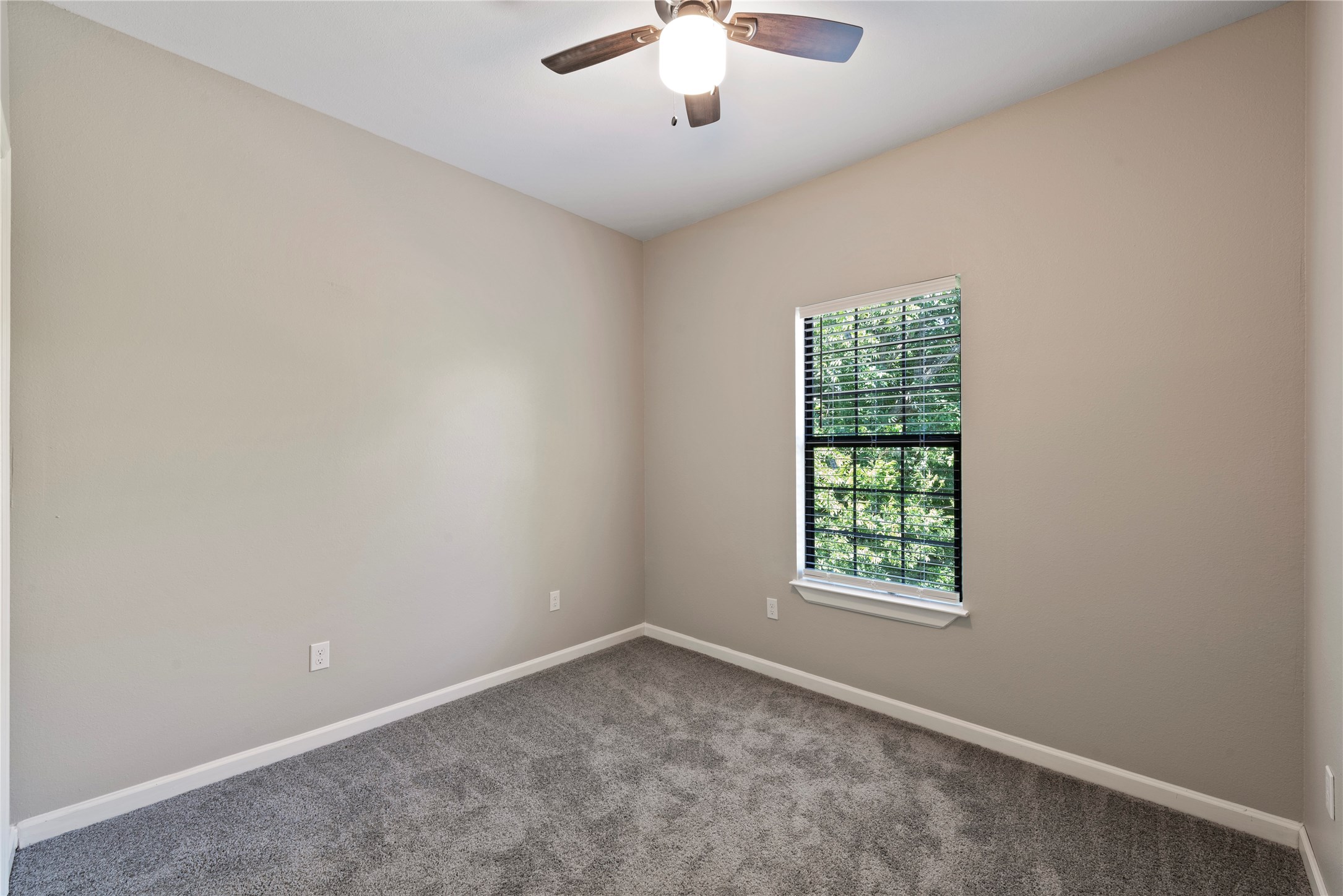 8029 Brandon Street , Houston, TX, 77051 | 76161520 | Realty Texas LLC