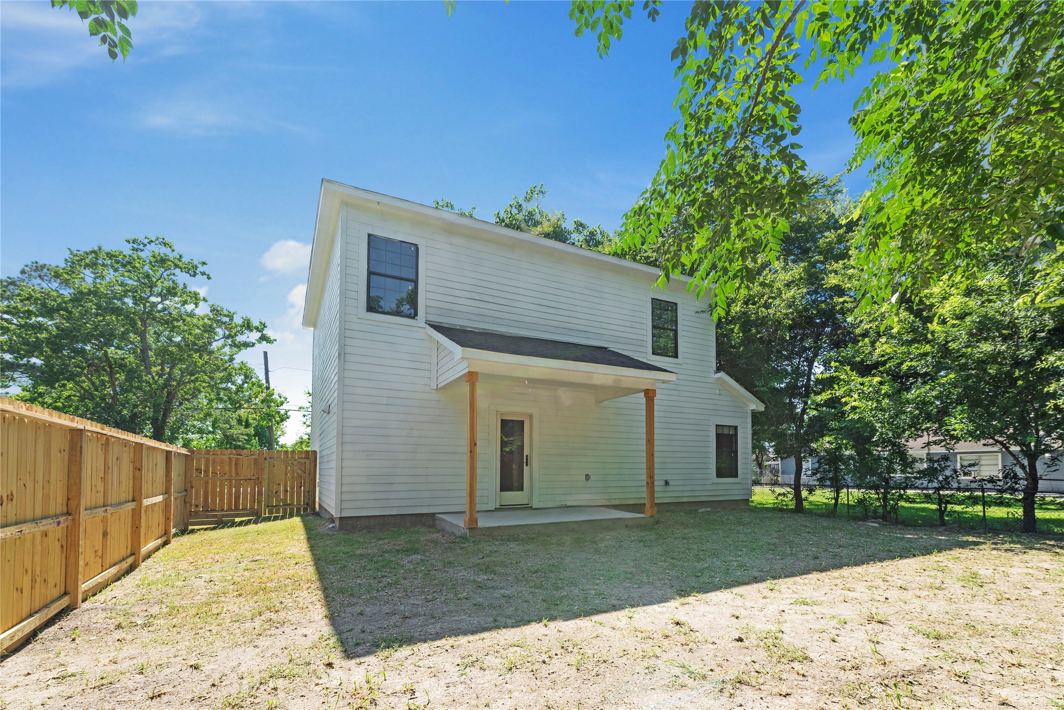 8029 Brandon Street , Houston, TX, 77051 | 76161520 | Realty Texas LLC