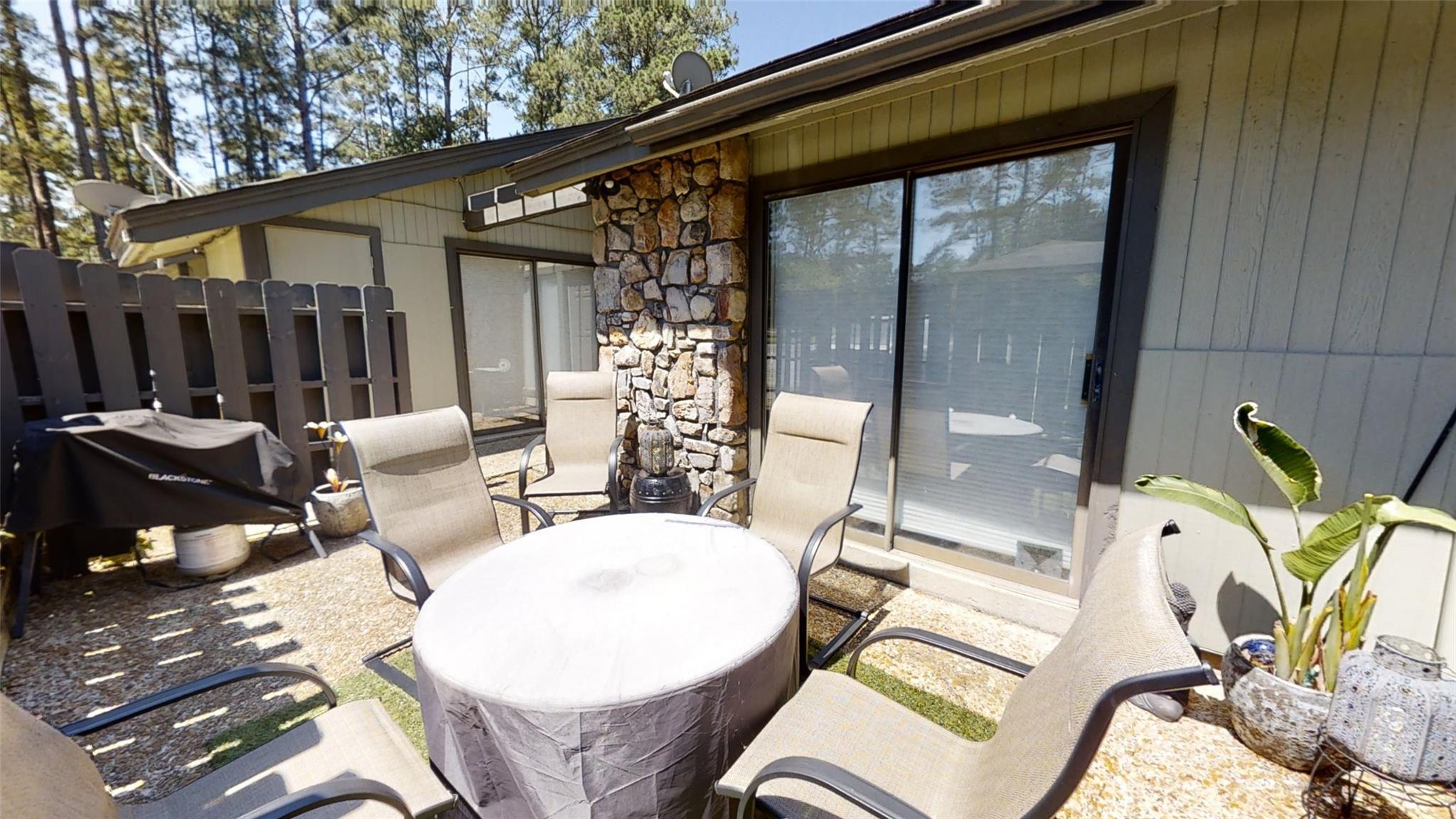 511 Club Walk Villa , Brookeland, TX, 75931 | 94102651 | Realty Texas LLC