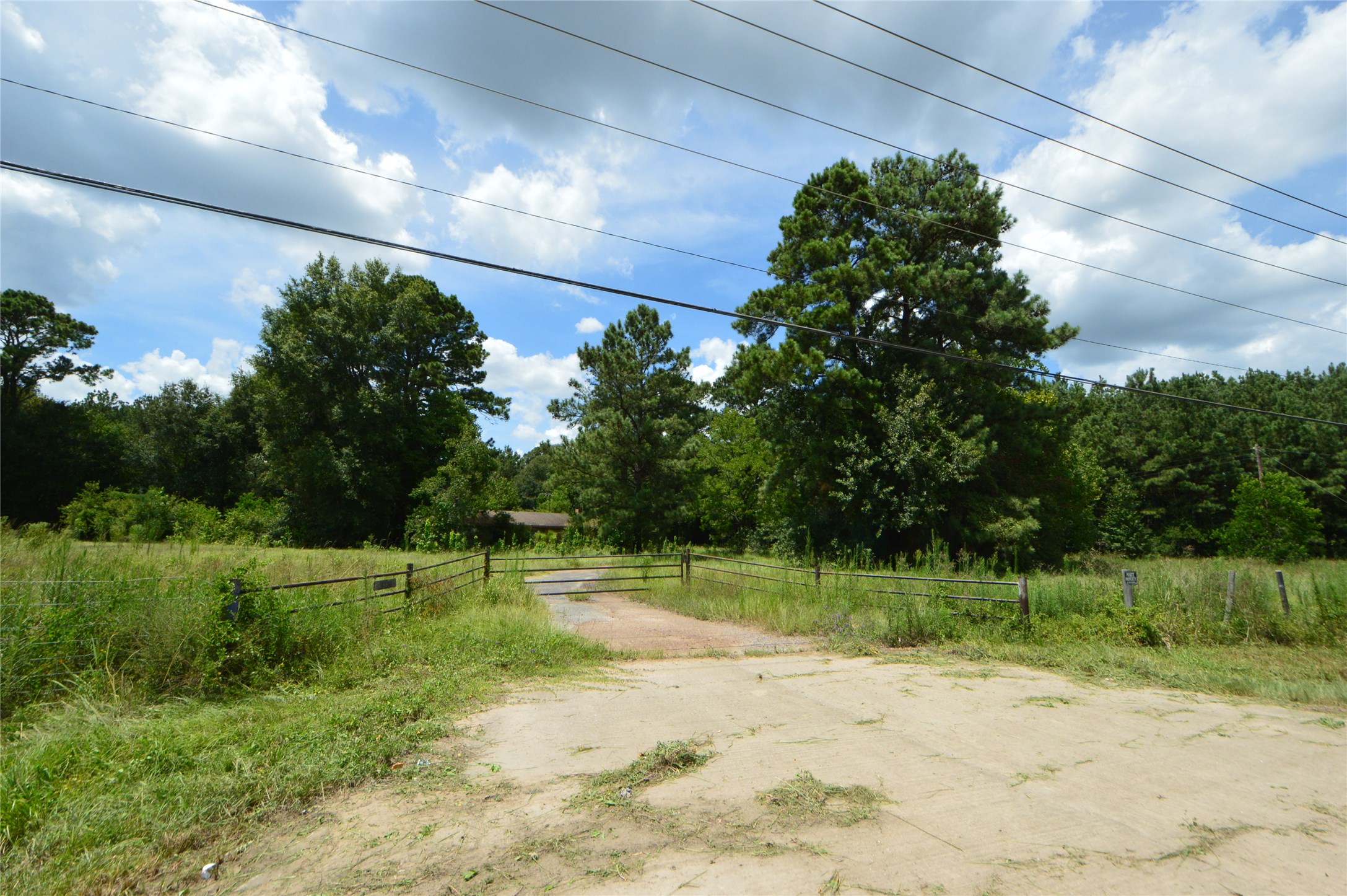 18286 Hwy 59, New Caney, TX, 77357 | 42831844 | Realty Texas LLC