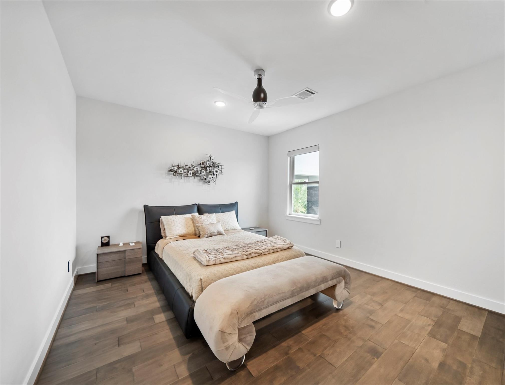 43 Enclave Manor Drive , Sugar Land, TX, 77479 | 68903696 | Realty Texas LLC