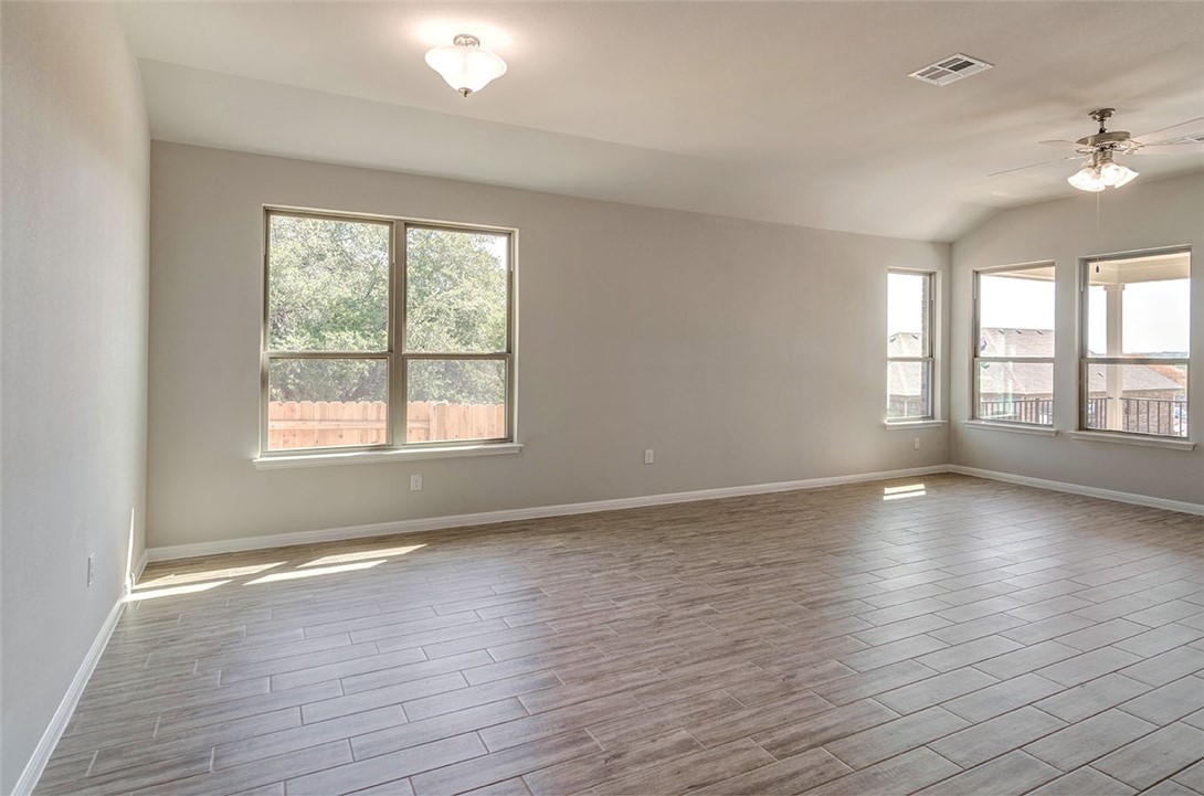 109 Scenic Hills Circle , Georgetown, TX, 78628 | 9007201 | Realty Texas LLC