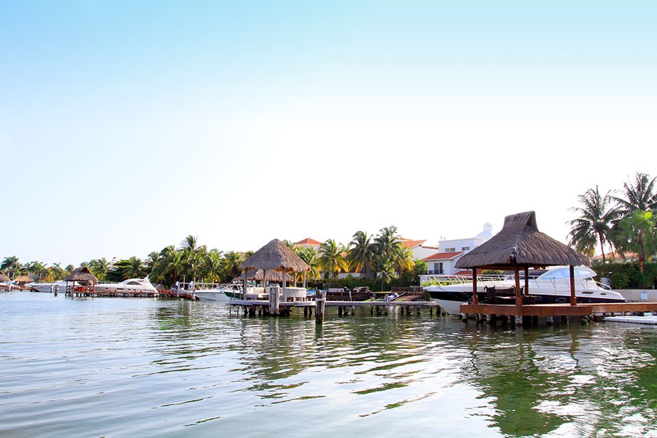 18 Isla Romantica , Cancun, OT, 77500 | 58692211 | Realty Texas LLC