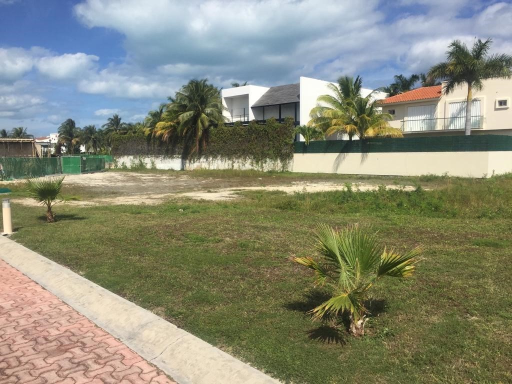 18 Isla Romantica , Cancun, OT, 77500 | 58692211 | Realty Texas LLC
