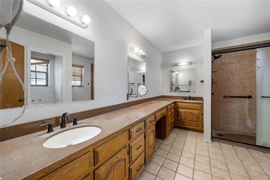 740 Castleman Creek Road , Hewitt, TX, 76643 | 198427 | Realty Texas LLC