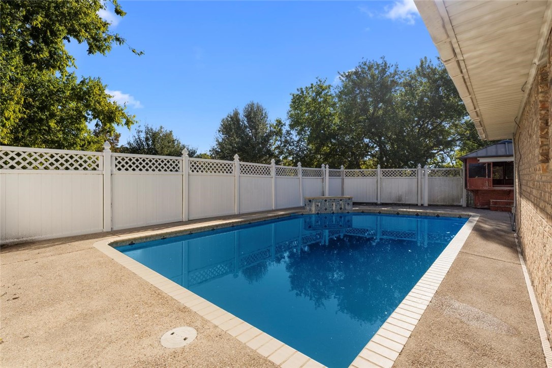 740 Castleman Creek Road , Hewitt, TX, 76643 | 198427 | Realty Texas LLC