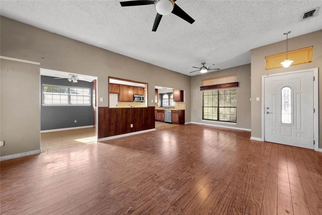 740 Castleman Creek Road , Hewitt, TX, 76643 | 198427 | Realty Texas LLC