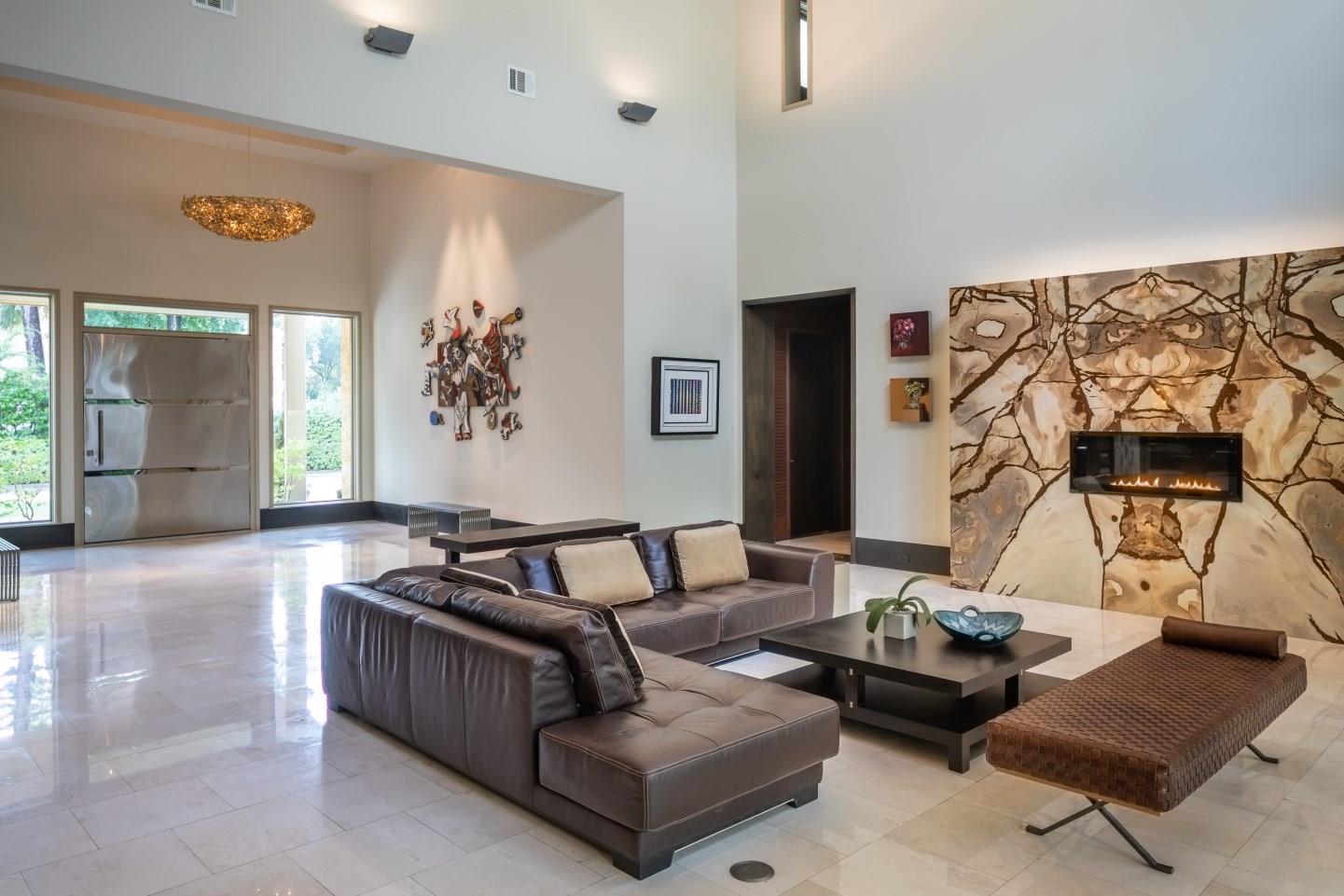 9010 Wickford Drive , Houston, TX, 77024 | 4409208 | Realty Texas LLC