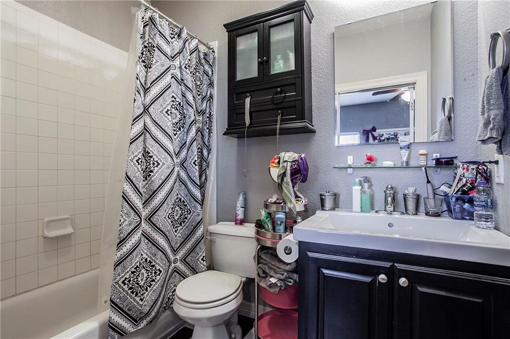 500 Casa Del Rancho Road , Lorena, TX, 76655 | 198706 | Realty Texas LLC