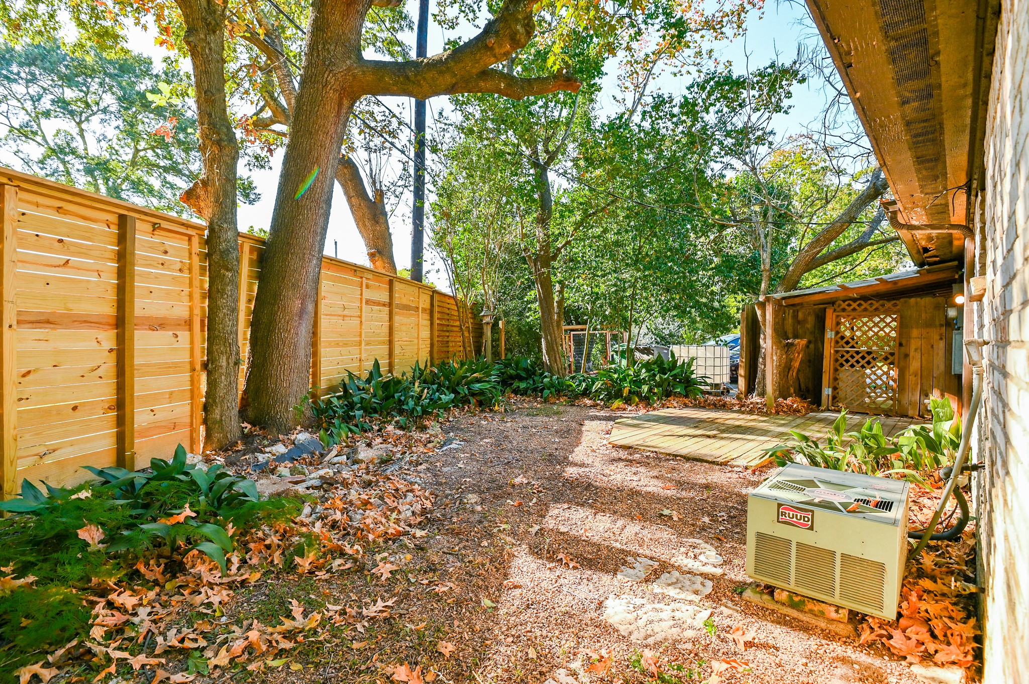 7315 Housman Street , Houston, TX, 77055 | 18390102 | Realty Texas LLC