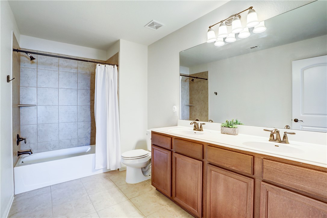 1712 Amy Drive , Kyle, TX, 78640 | 7714879 | Realty Texas LLC