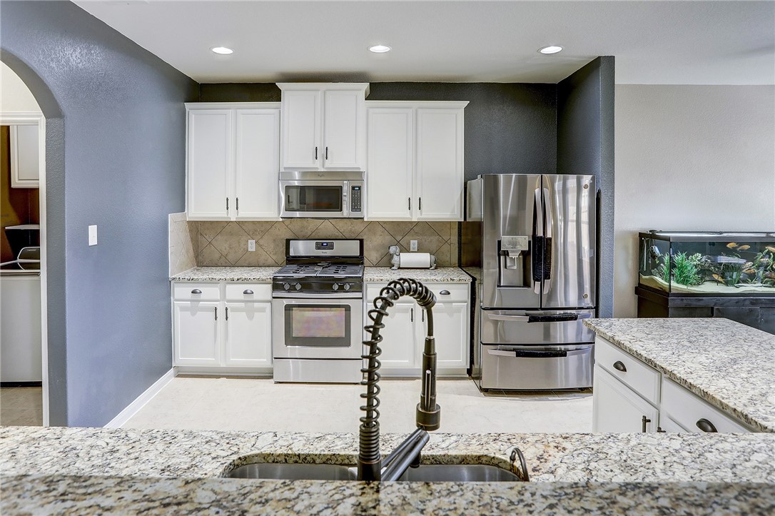 1712 Amy Drive , Kyle, TX, 78640 | 7714879 | Realty Texas LLC