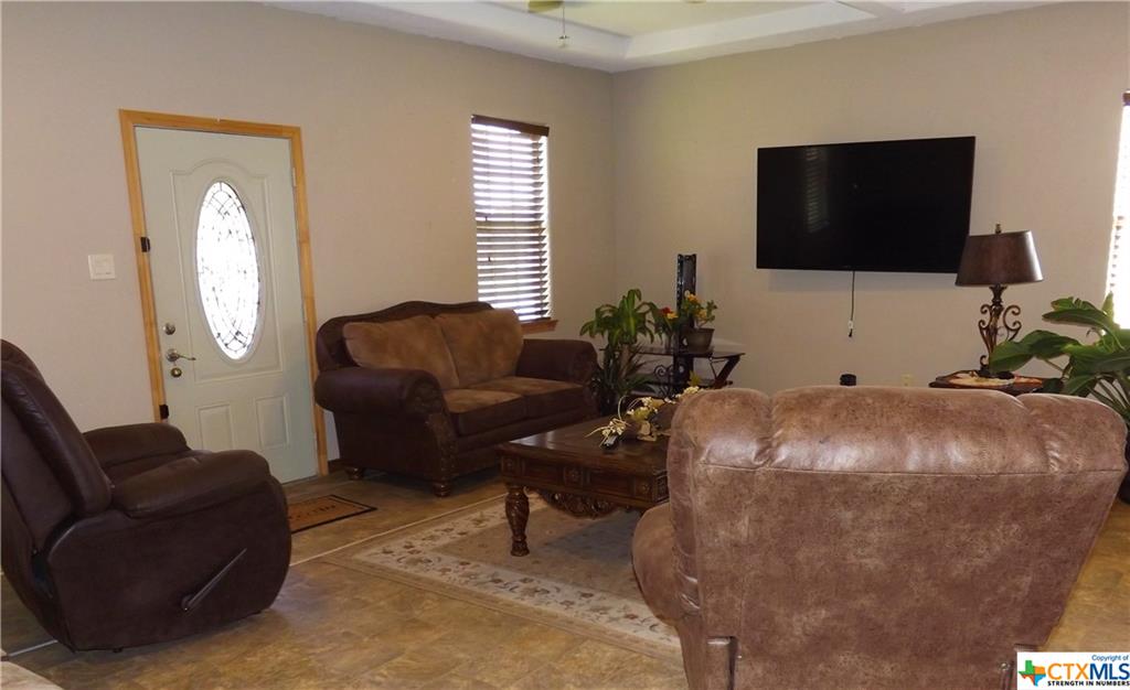 1218 E Main Street , Eagle Lake, TX, 77434 | 427555 | Realty Texas LLC