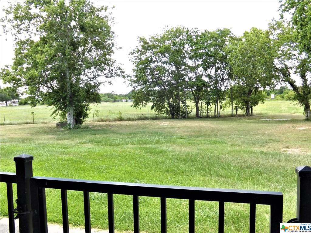1218 E Main Street , Eagle Lake, TX, 77434 | 427555 | Realty Texas LLC