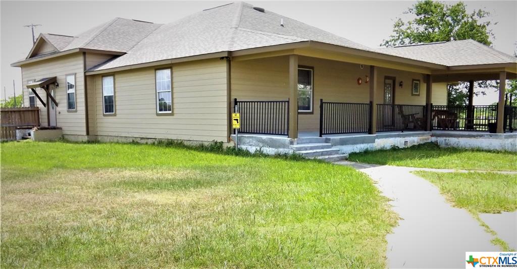 1218 E Main Street , Eagle Lake, TX, 77434 | 427555 | Realty Texas LLC
