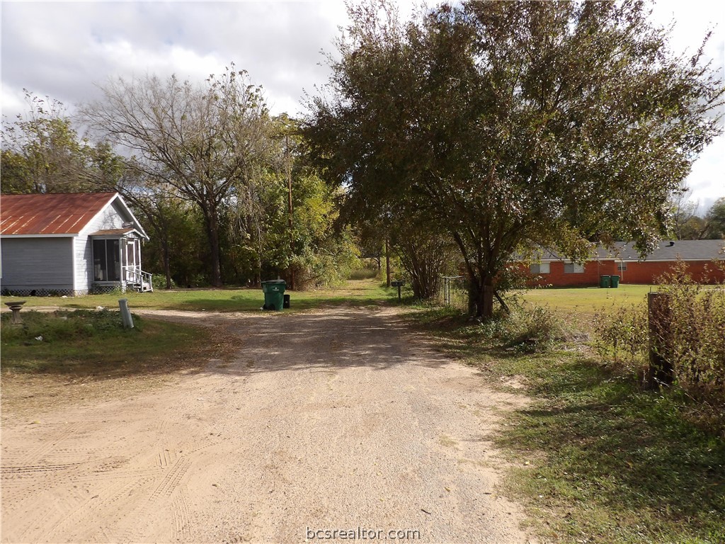 912 Rockdale, Lexington, TX, 78947 | 20018518 | Realty Texas LLC