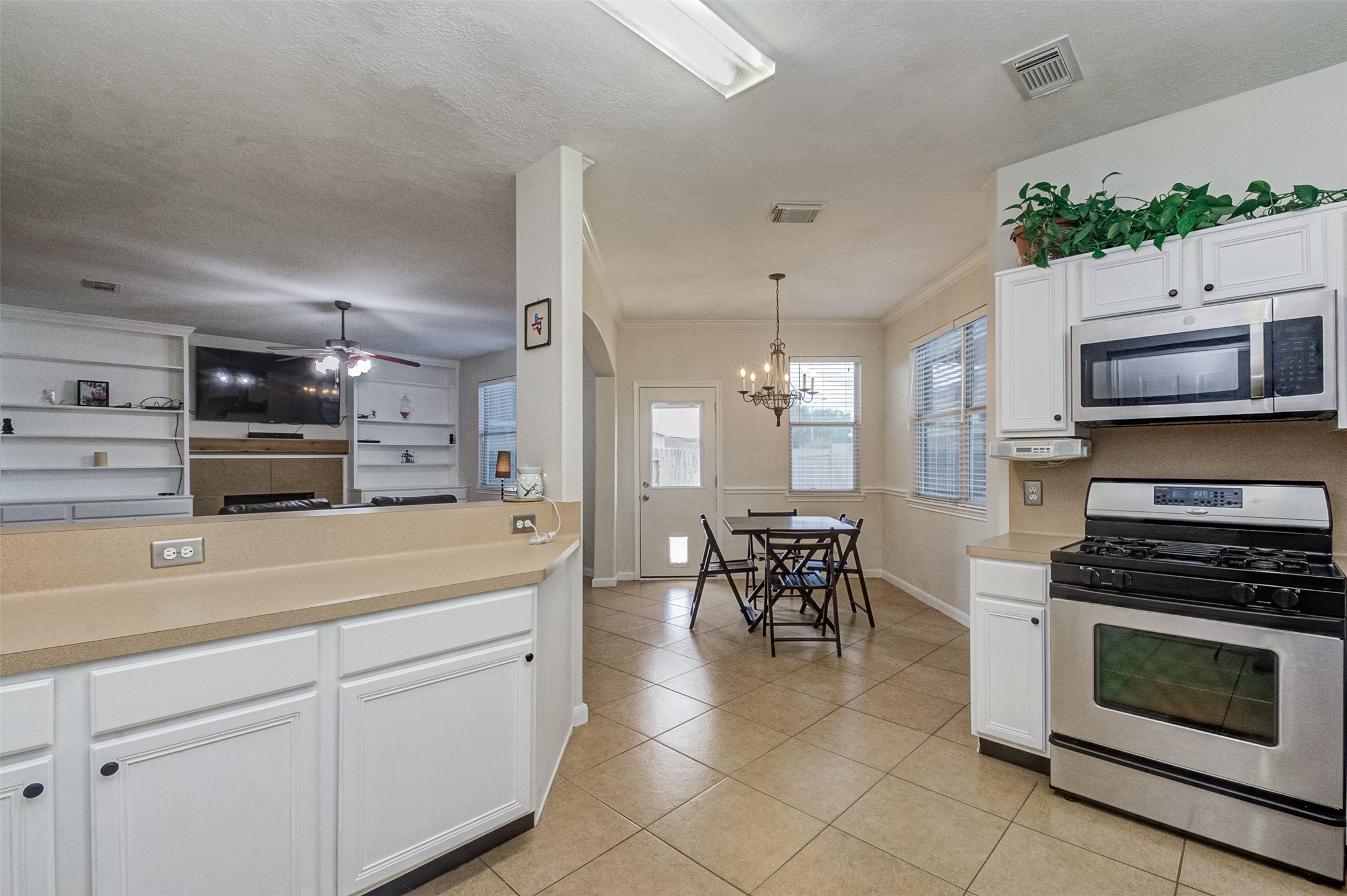 19922 Sterling Falls Drive , Katy, TX, 77449 | 83139932 | Realty Texas LLC