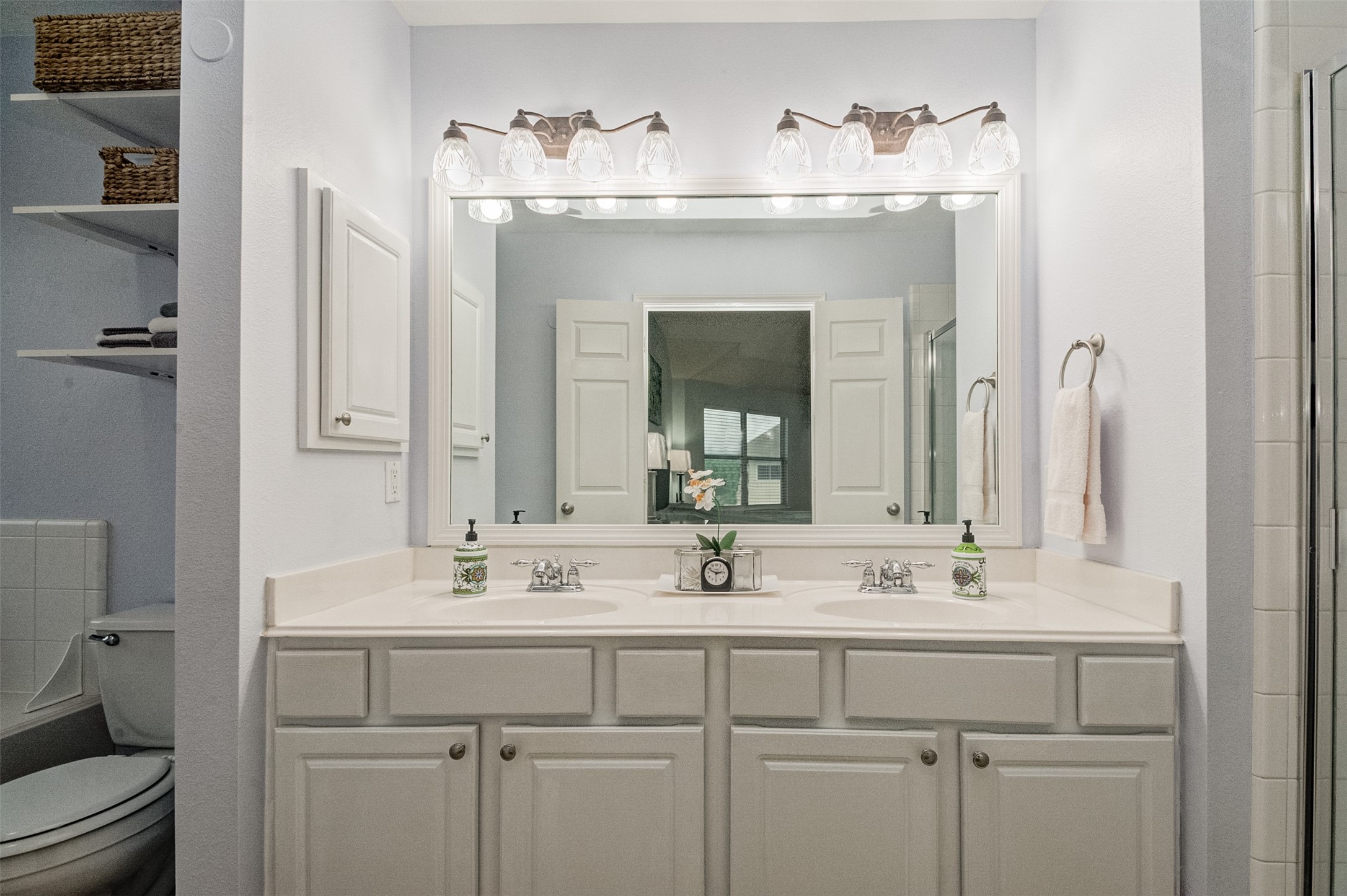 19922 Sterling Falls Drive , Katy, TX, 77449 | 83139932 | Realty Texas LLC