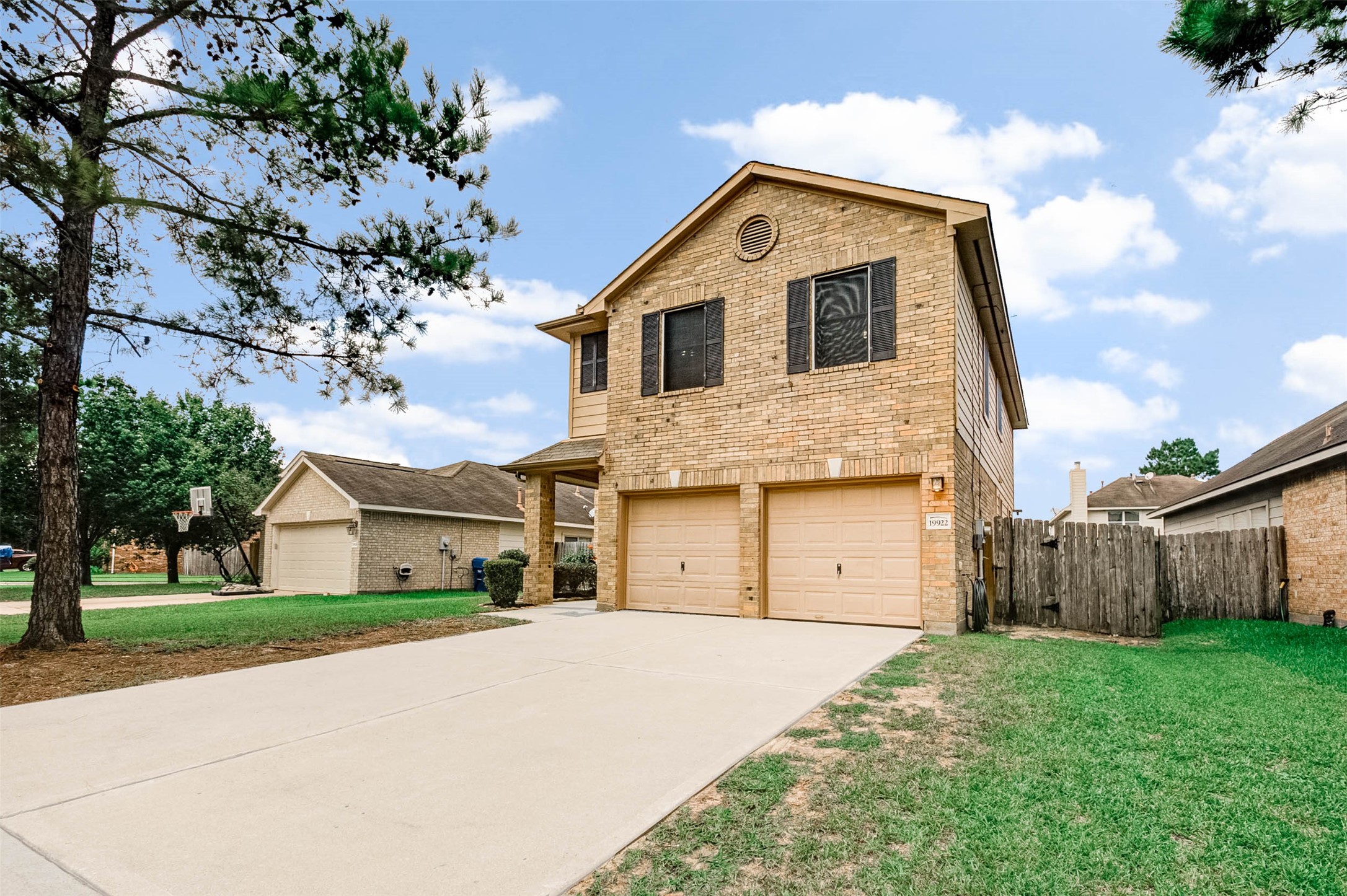 19922 Sterling Falls Drive , Katy, TX, 77449 | 83139932 | Realty Texas LLC