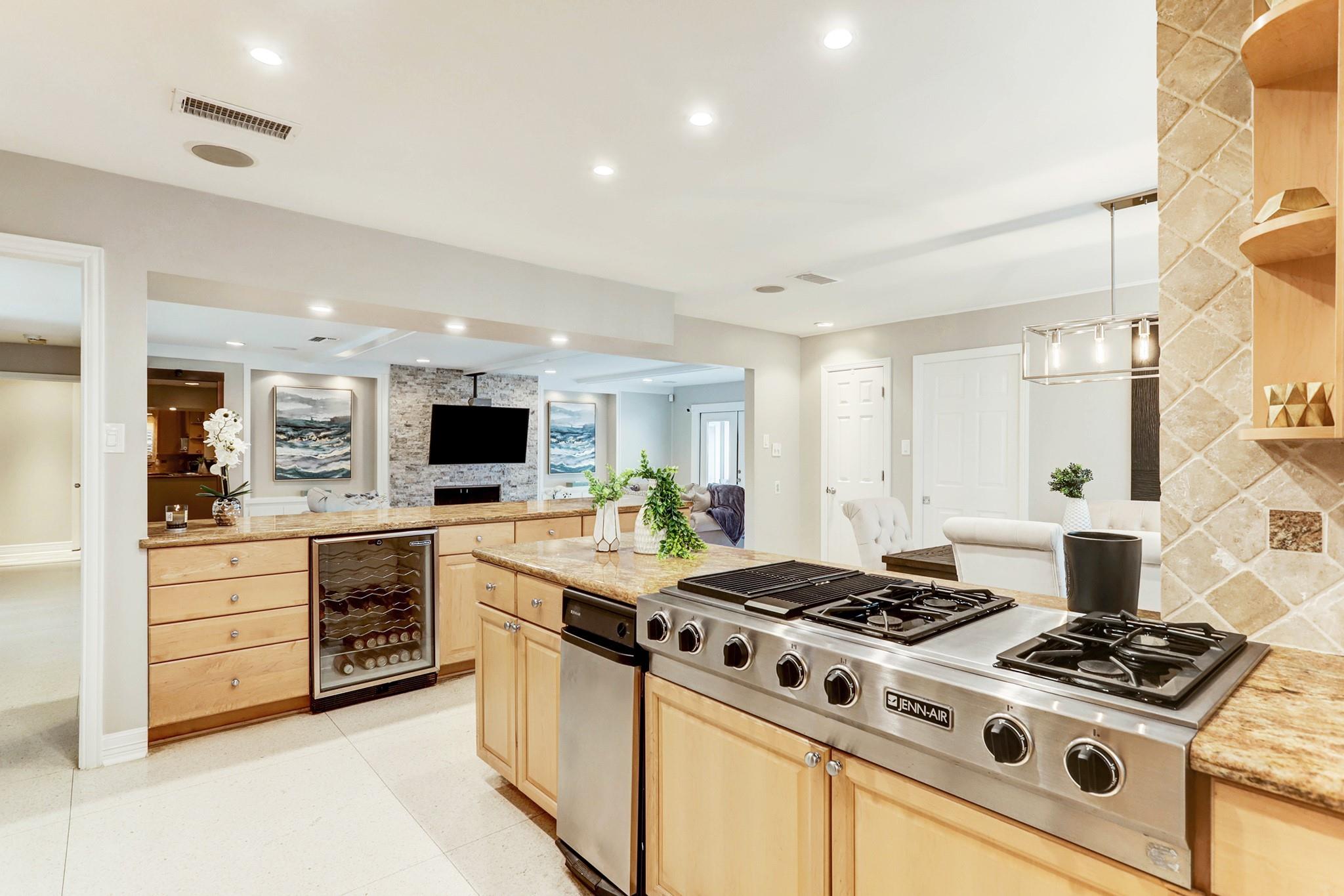 0 Inverness  , Hunters Creek Village, TX, 77024 | 39339818 | Realty Texas LLC