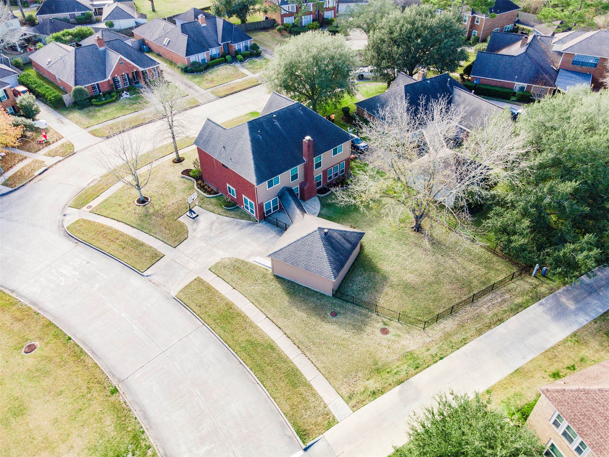 2102 Dornoch Drive , League City, TX, 77573 | 7014460 | Realty Texas LLC