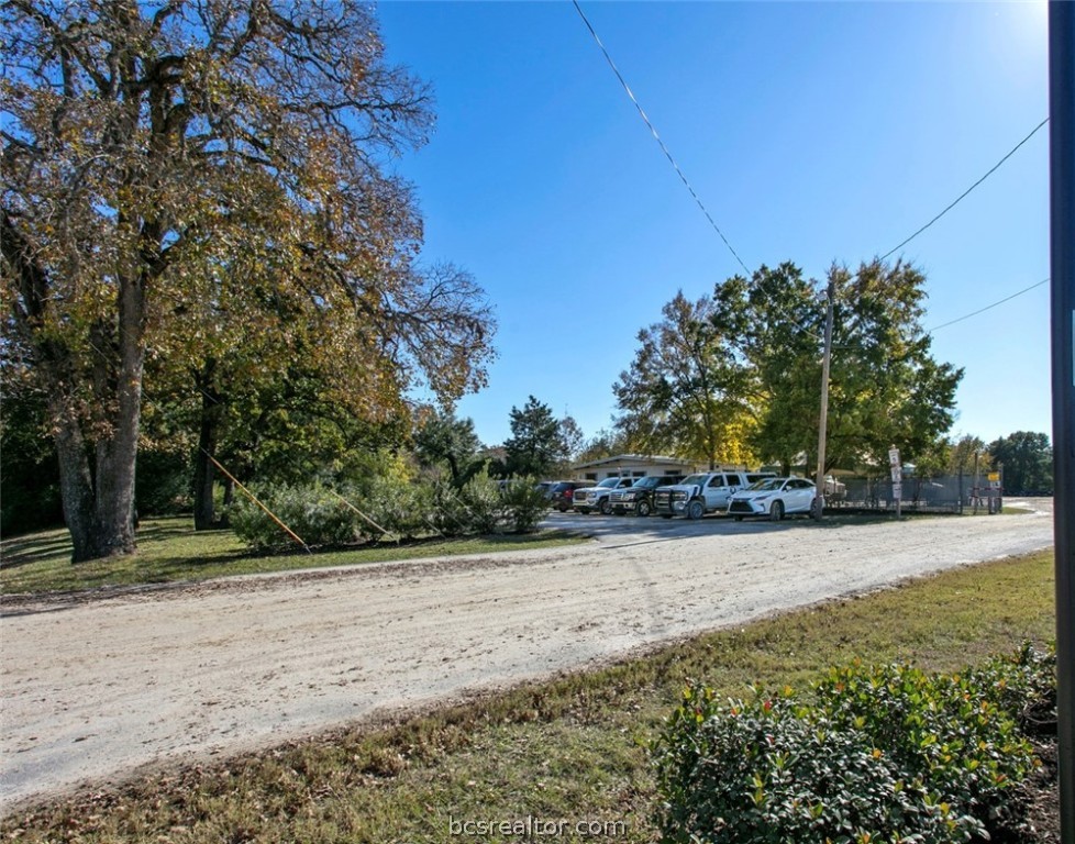 3820 N Texas Avenue , Bryan, TX, 77803-0736 | 21000214 | Realty Texas LLC