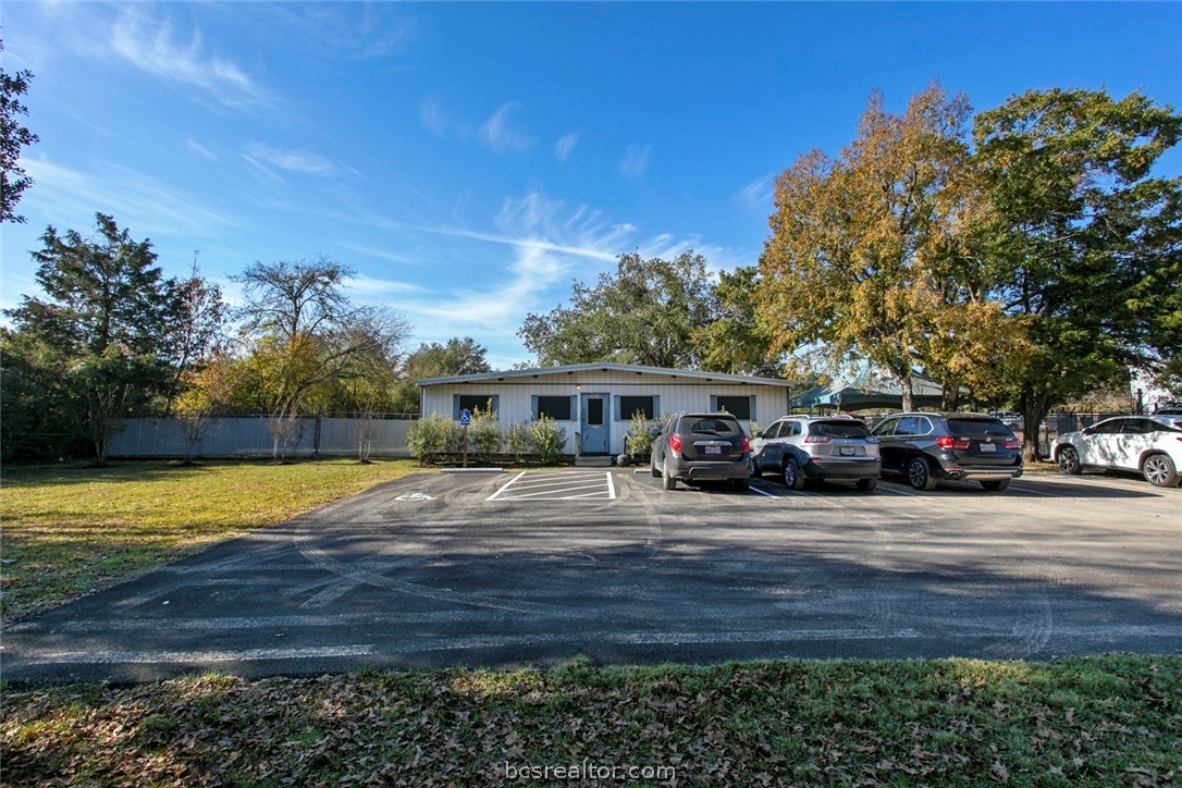 3820 N Texas Avenue , Bryan, TX, 77803-0736 | 21000214 | Realty Texas LLC