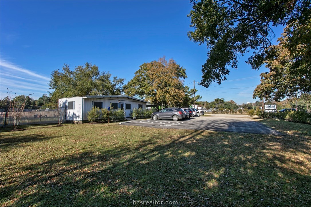3820 N Texas Avenue , Bryan, TX, 77803-0736 | 21000214 | Realty Texas LLC