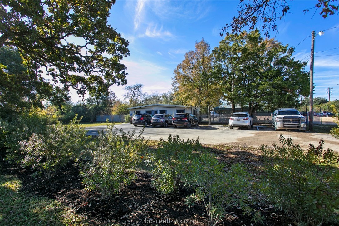 3820 N Texas Avenue , Bryan, TX, 77803-0736 | 21000214 | Realty Texas LLC
