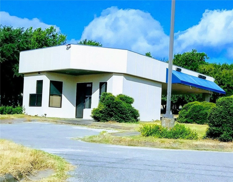 8610 N Mopac Expressway , Austin, TX, 78759 | 8984352 | Realty Texas LLC