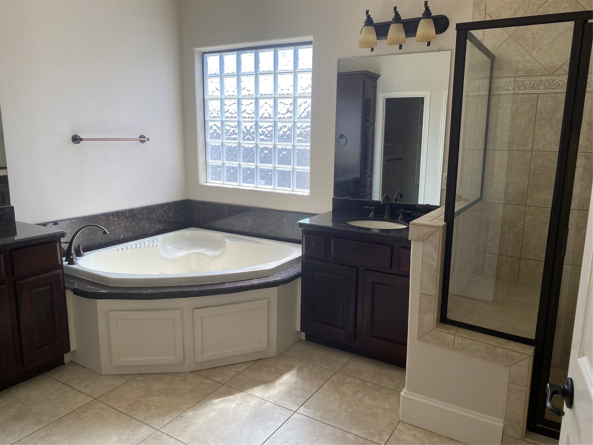 6353 Richmond Avenue 105 , Houston, TX, 77057 | 53682823 | Realty Texas LLC