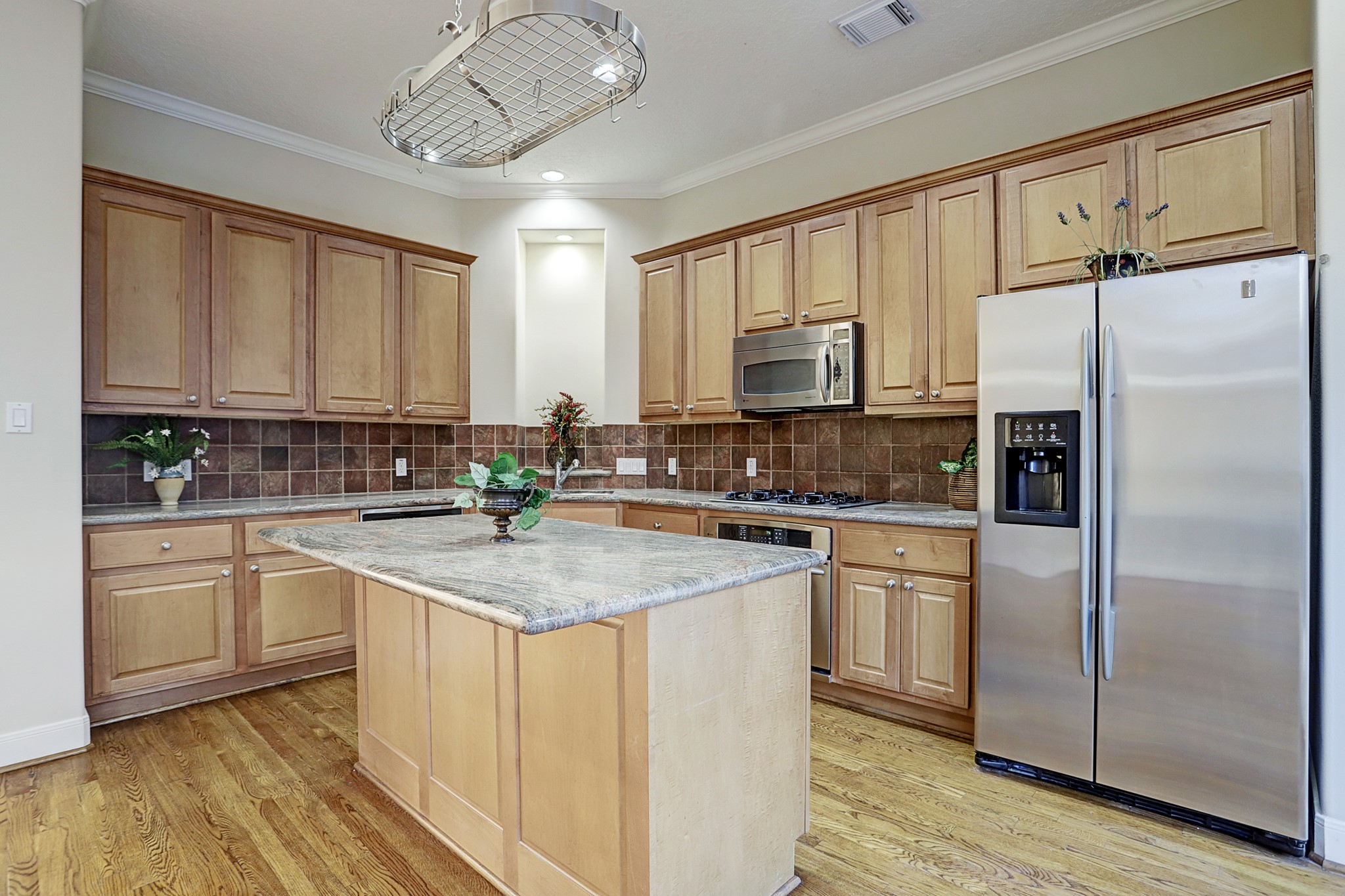 3342 Green Tree Park , Houston, TX, 77007 | 84393668 | Realty Texas LLC