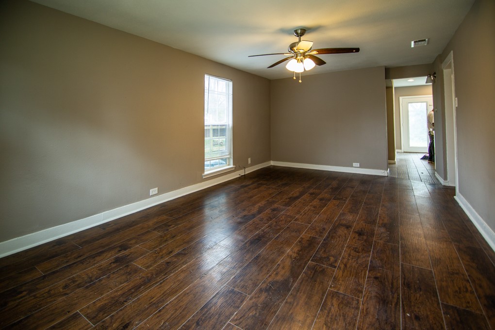 1029 Sycamore Street , La Marque, TX, 77568 | 93520530 | Realty Texas LLC