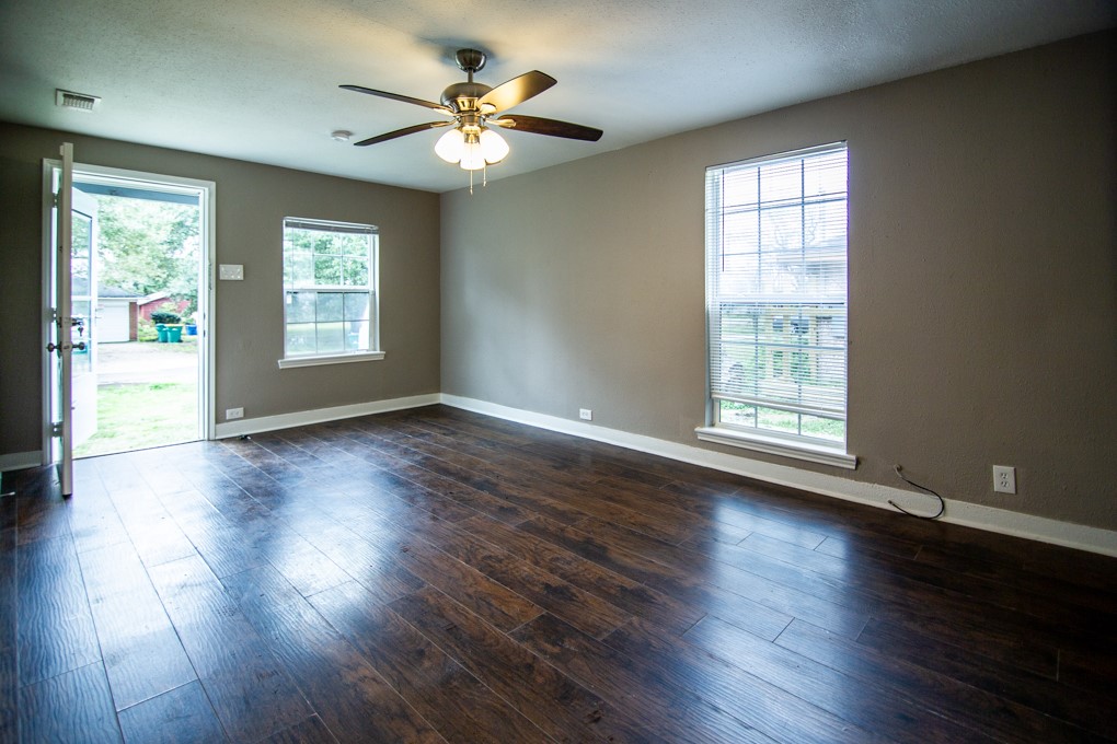 1029 Sycamore Street , La Marque, TX, 77568 | 93520530 | Realty Texas LLC