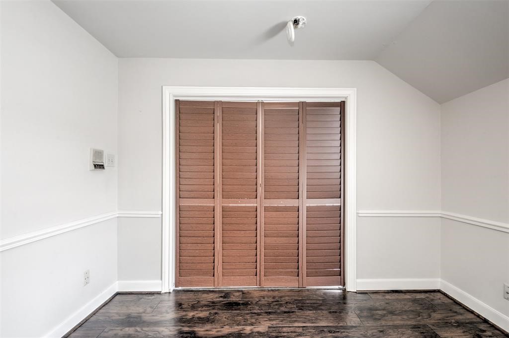 9528 Bayou Brook Street , Houston, TX, 77063 | 52475889 | Realty Texas LLC