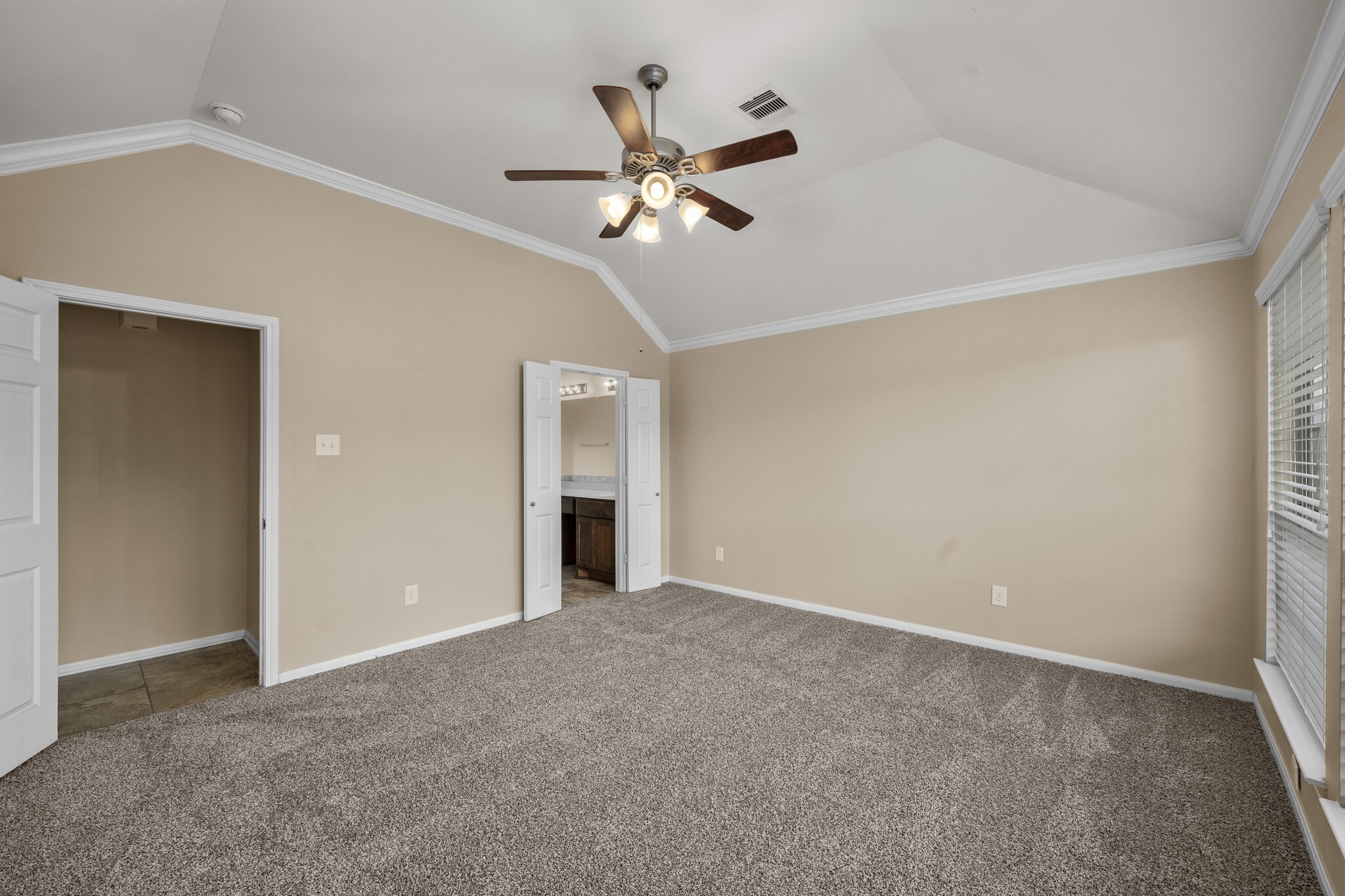 126 Long Canyon Lane , Richmond, TX, 77469 | 43030796 | Realty Texas LLC