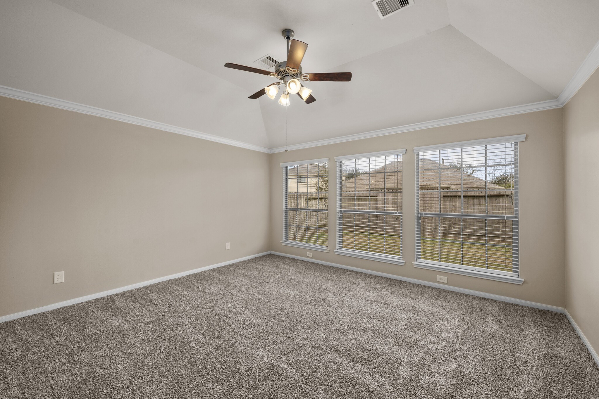 126 Long Canyon Lane , Richmond, TX, 77469 | 43030796 | Realty Texas LLC