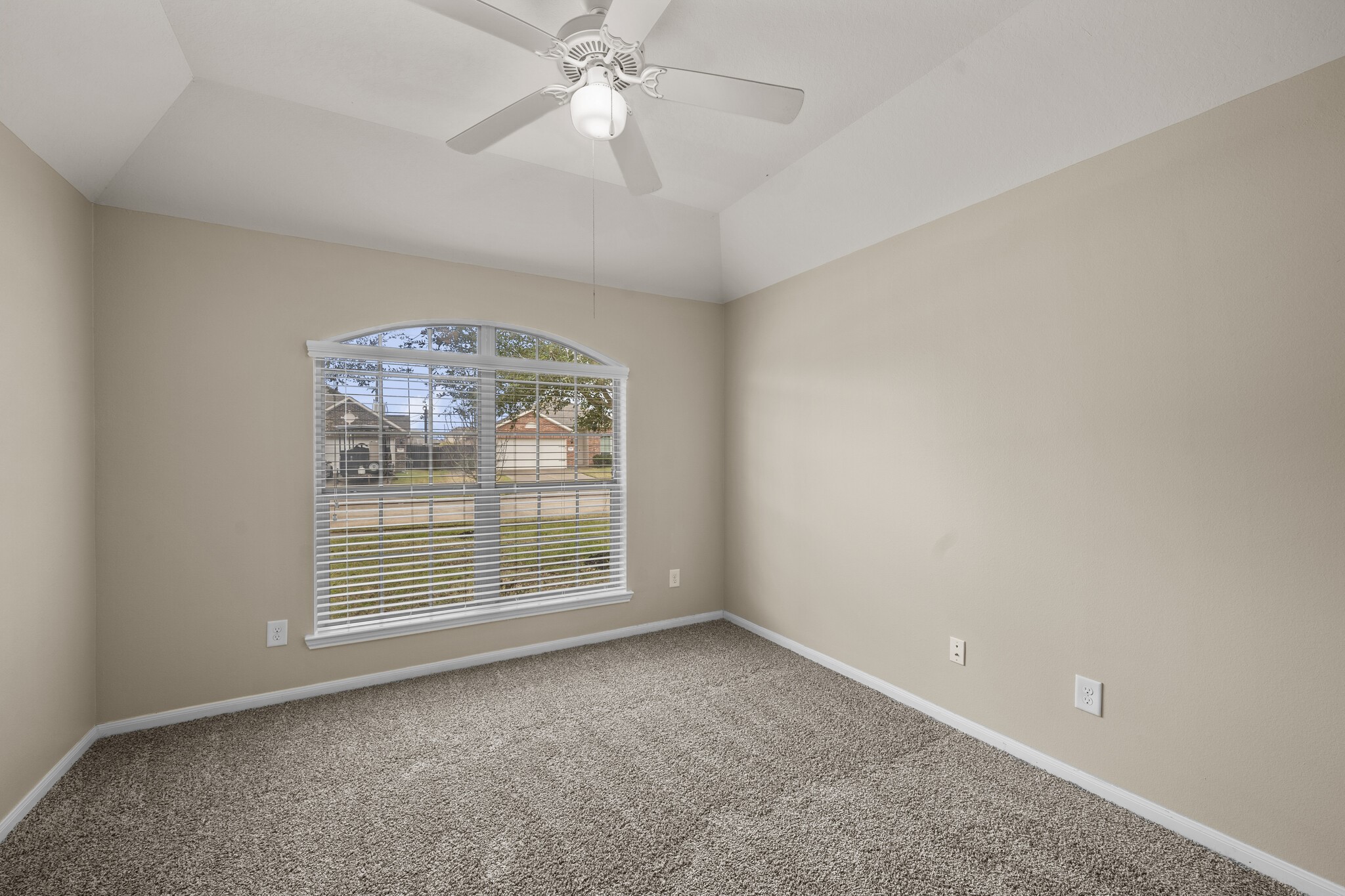 126 Long Canyon Lane , Richmond, TX, 77469 | 43030796 | Realty Texas LLC