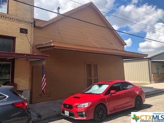 716 N Avenue D Avenue , Shiner, TX, 77984 | 430932 | Realty Texas LLC