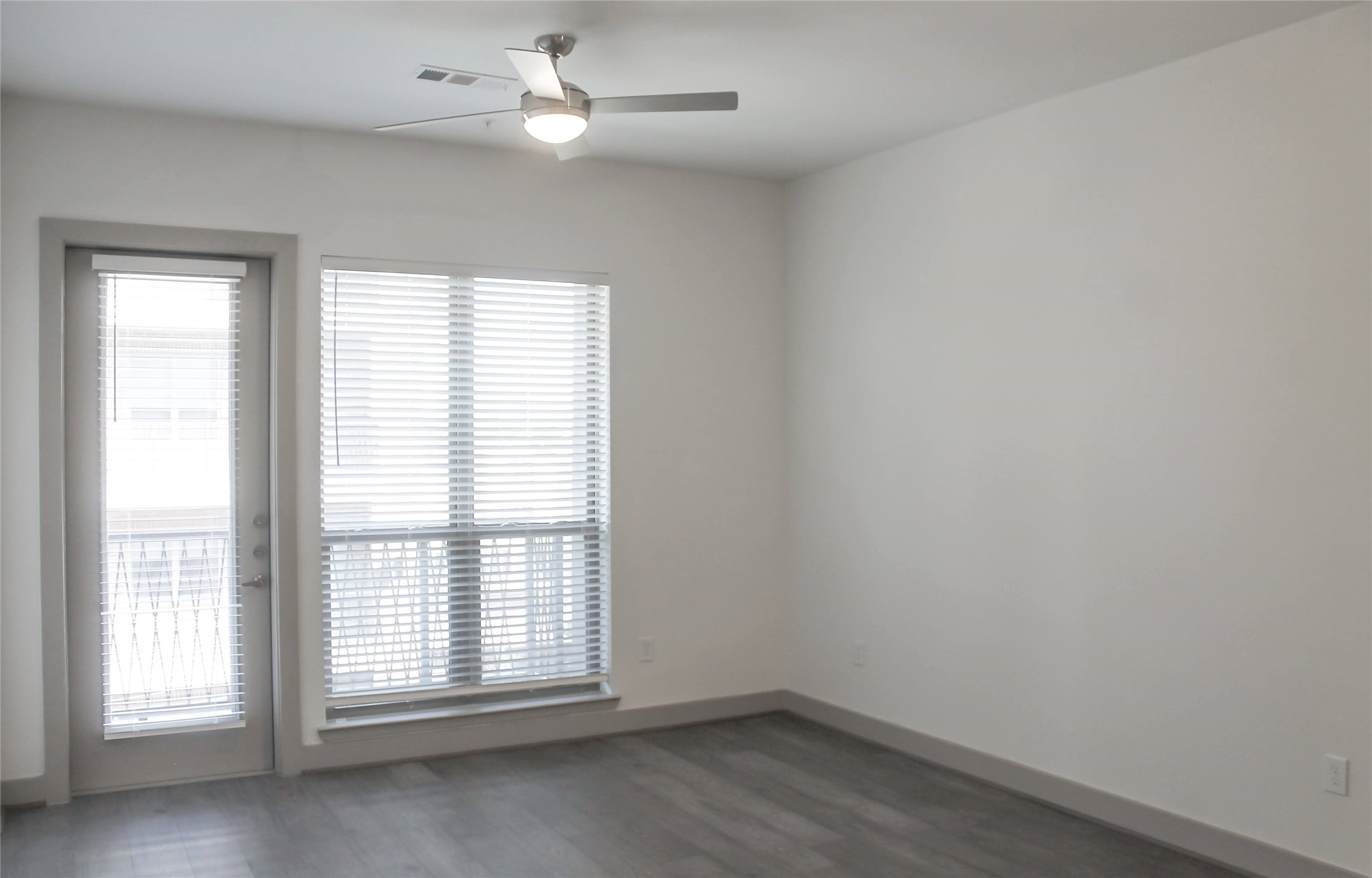160 Birdsall Street 1128 , Houston, TX, 77007 | 25046991 | Realty Texas LLC