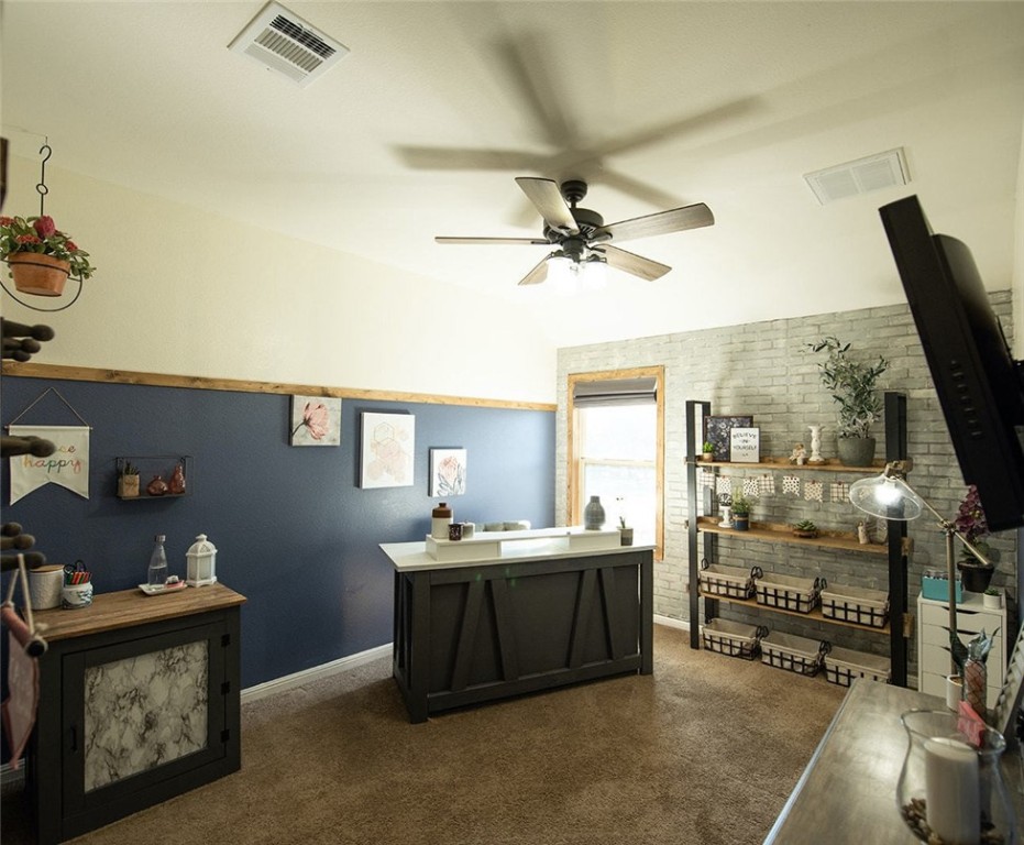 100 Quarry Bluff Cove , Liberty Hill, TX, 78642 | 2942711 | Realty Texas LLC