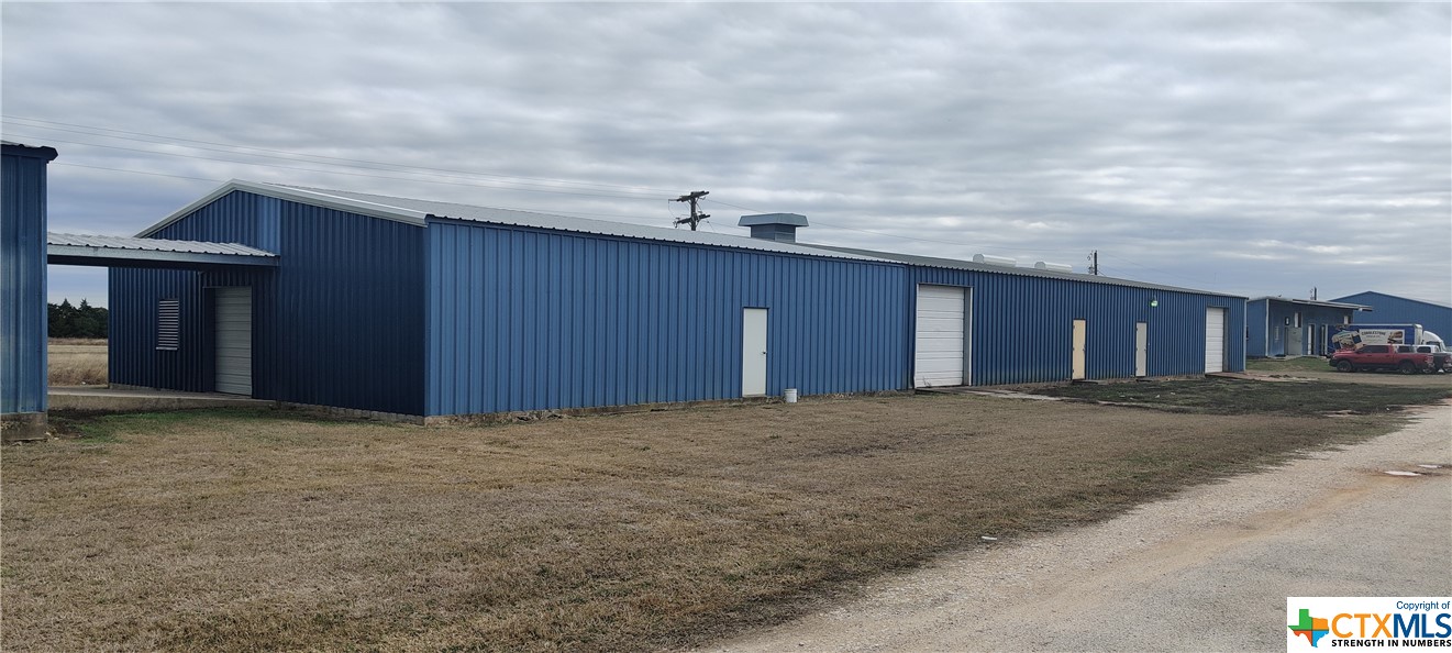 1001 Huser Boulevard , Schulenburg, TX, 78956 | 431434 | Realty Texas LLC